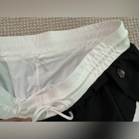 Free People Movement Day Dream 2-in-1 Shorts L - Picture 4 of 8